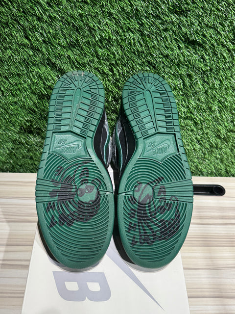 Nike SB Dunk Low There Skateboards Sz 9M