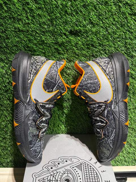 Nike Kyrie 5 Taco PE Sz 9.5