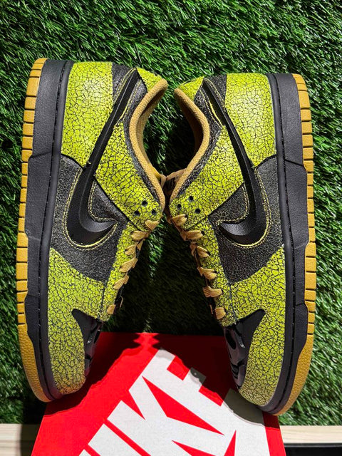 Nike Dunk Low Retro QS Halloween Skull Sz 6.5M.