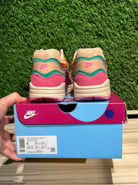 Nike Air Max 1 Familia Sz 9M