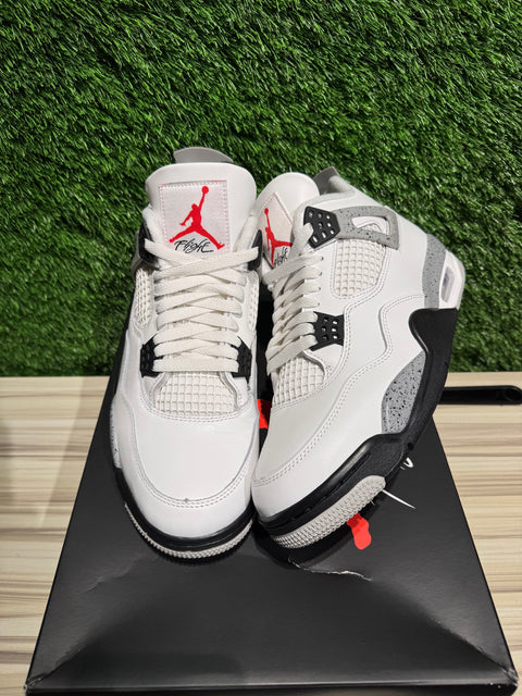 Jordan 4 Retro White Cement (2025) Sz 9.5M