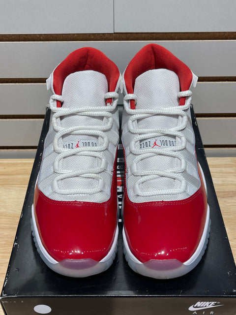 Jordan 11 Retro Cherry (2022) Sz 10.5