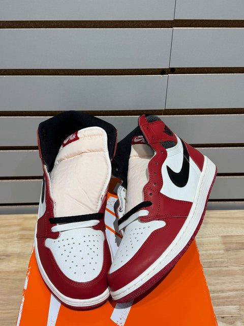 Jordan 1 Retro High OG Chicago Lost and Found Sz 10