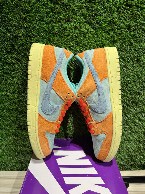 Nike SB Dunk Low Orange Emerald Rise Sz 10M