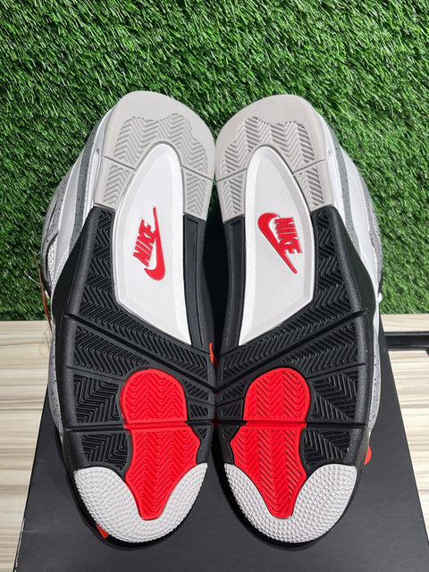 Jordan 4 Retro White Cement (2025) Sz 12