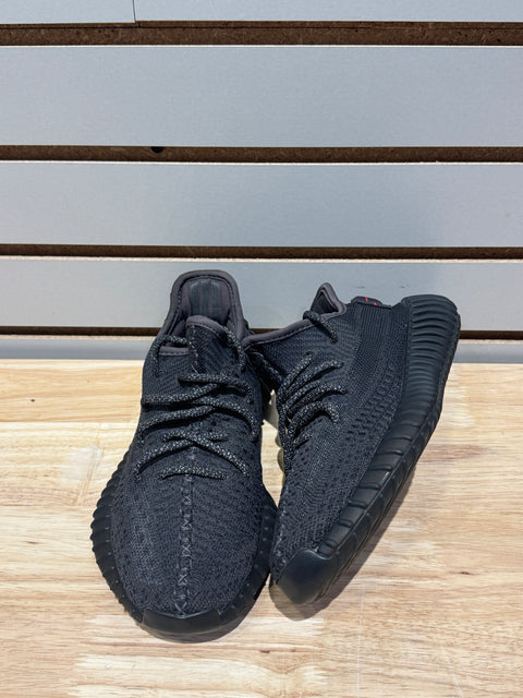 adidas Yeezy Boost 350 V2 Black (Non-Reflective) Sz 4