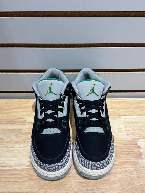 Jordan 3 Retro Pine Green (GS) Sz 6.5Y