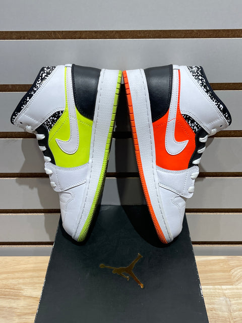 Jordan 1 Mid Composition Notebook (GS) Sz 6Y