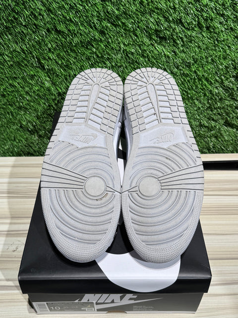 Jordan 1 Retro Low OG Barons Sz 10M