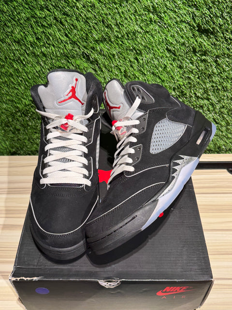 Jordan 5 Retro OG Black Metallic Reimagined Sz 10.5M.