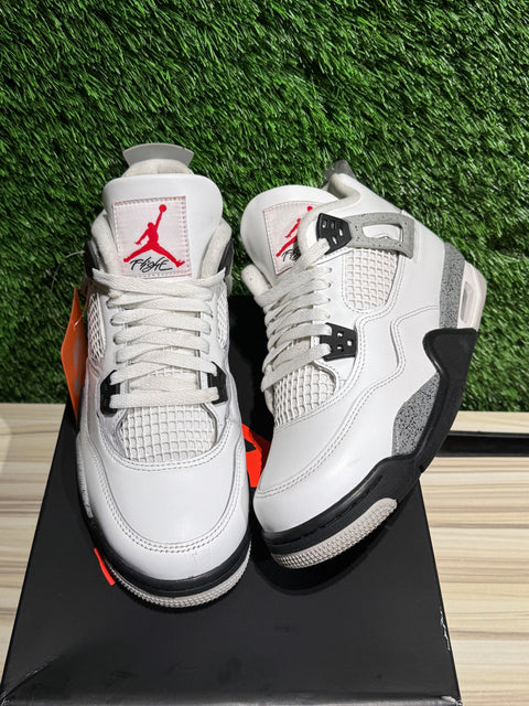 Jordan 4 Retro White Cement (2025) (GS) Sz 7Y