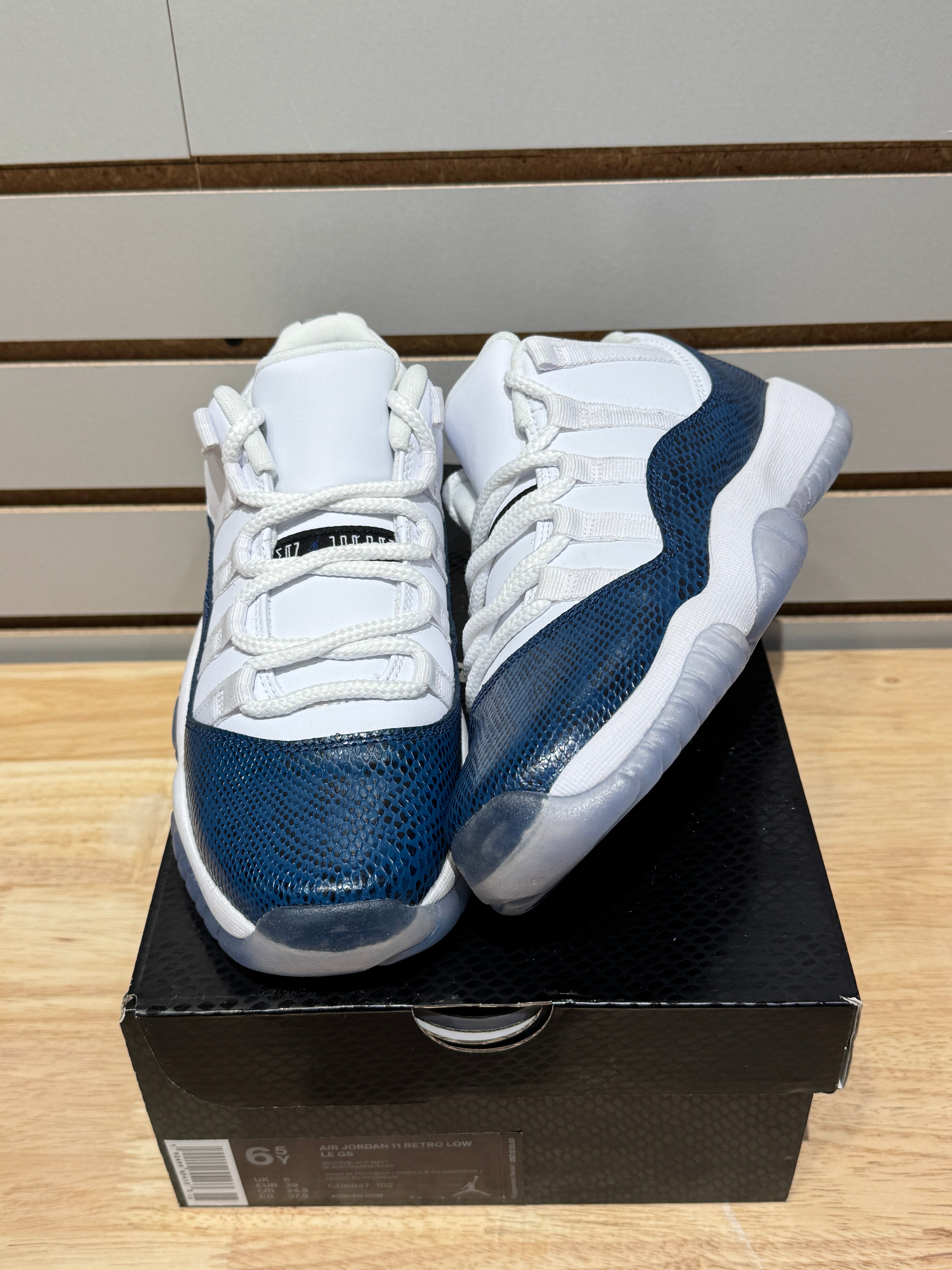 Jordan 11 Retro Low Snake Navy (2019) Sz 6.5Y – Sneak City