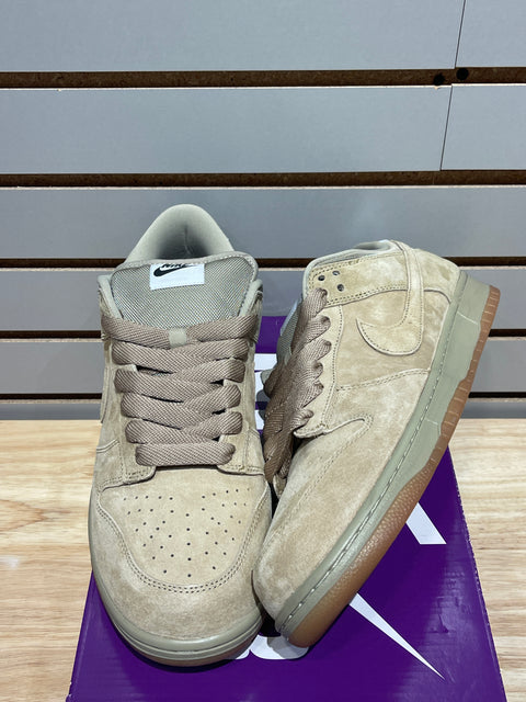 Nike SB Dunk Low Pro B Parachute Beige Sz 14