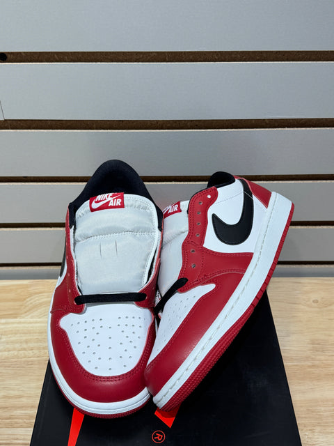 Jordan 1 Retro Low OG Chicago (2025) Sz 9