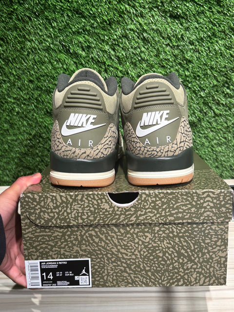 Jordan 3 Retro Family Affair Sz 14