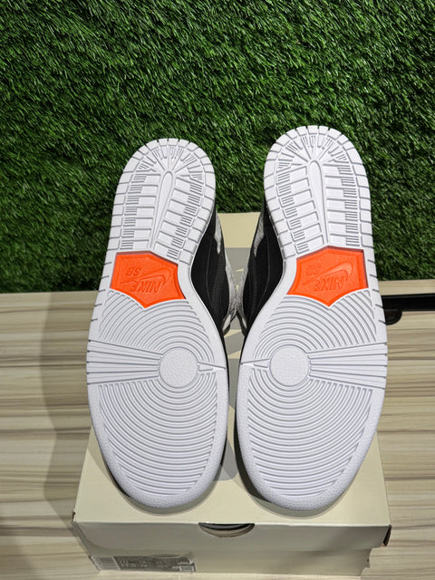 Nike SB Dunk Low TIGHTBOOTH Sz 10