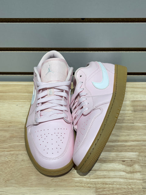 Jordan 1 Low Arctic Pink Gum (Women's) Sz 10.5