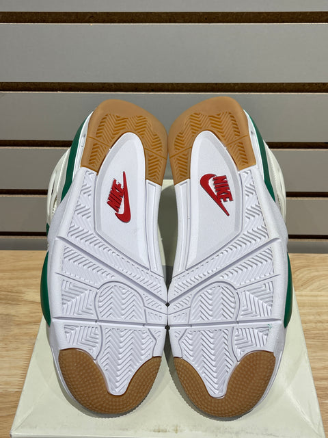 Jordan 4 Retro SB Pine Green Sz 8.5M
