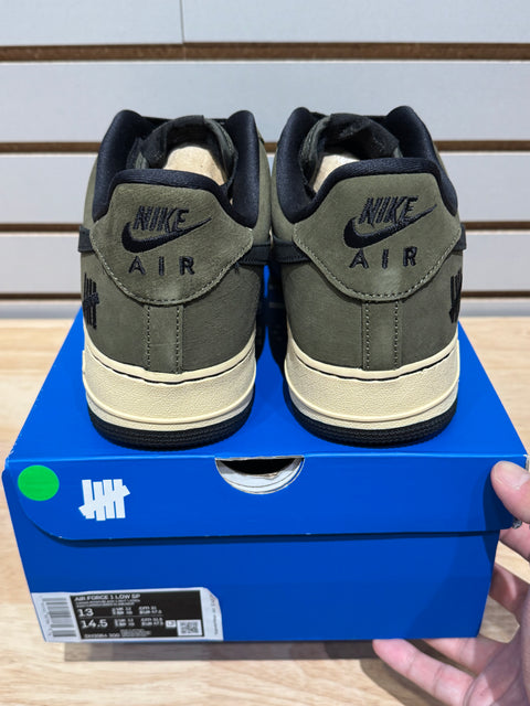Nike Air Force 1 Low SP Undefeated Ballistic Dunk vs. AF1 Sz 13