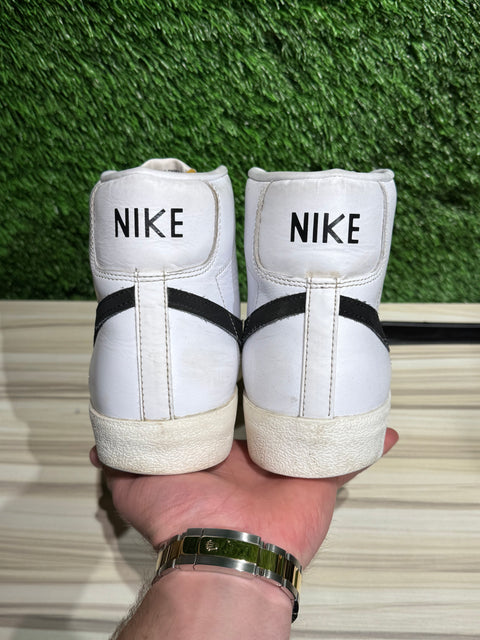 Nike Blazer Mid 77 Vintage White Black Sz 11M