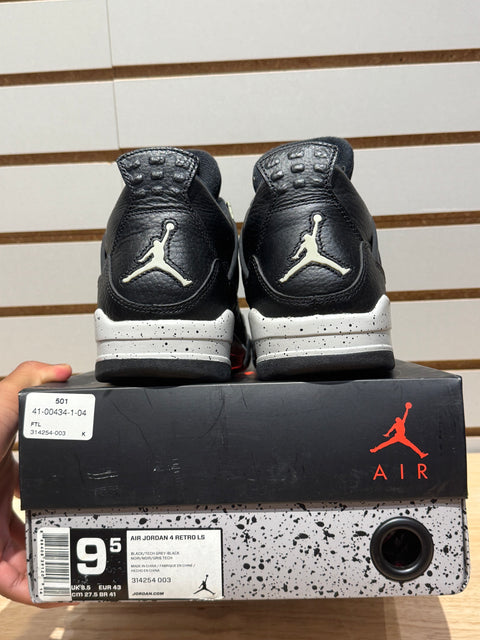 Jordan 4 Retro Oreo (2015) Sz 9.5