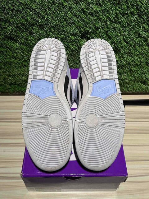 Nike SB Dunk Low Black Aluminum Sz 13M