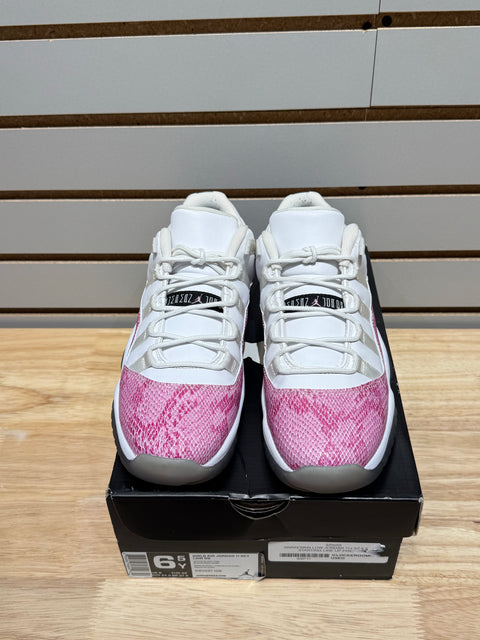 Jordan 11 Retro Low Pink Snakeskin (2013) Sz 6.5Y/8W