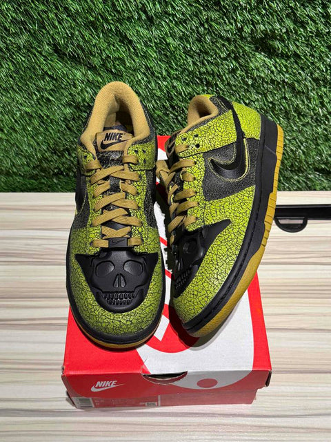 Nike Dunk Low Retro QS Halloween Skull Sz 6.5M.