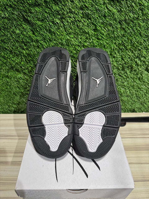 Jordan 4 Retro White Thunder (GS)