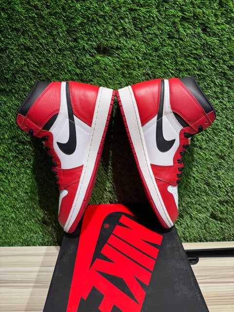 Jordan 1 Retro Chicago (2015) Sz 9.5M