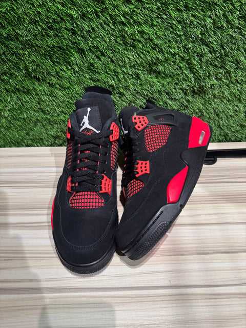 Jordan 4 Retro Red Thunder Sz 11