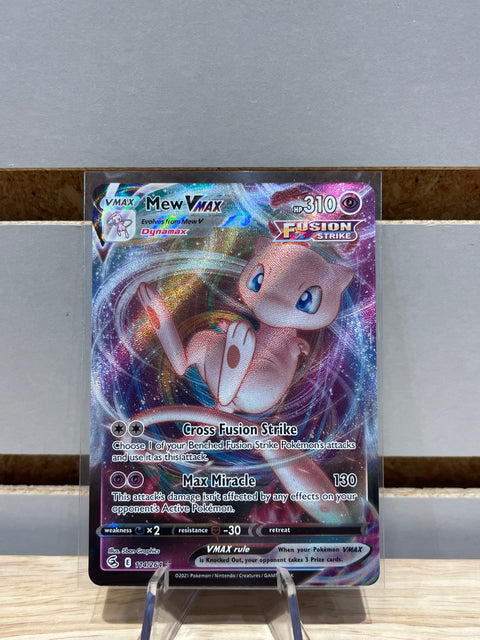 Mew VMAX - SWSH08: Fusion Strike (SWSH08)