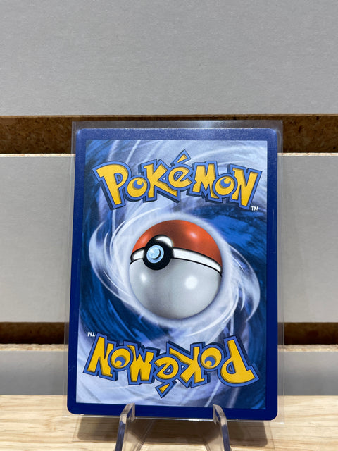 Ninetales V (Full Art) - SWSH02: Rebel Clash (SWSH02)