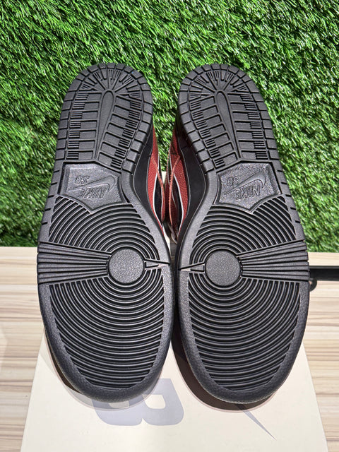 Nike SB Dunk Low Limosine Skateboards Sz 12