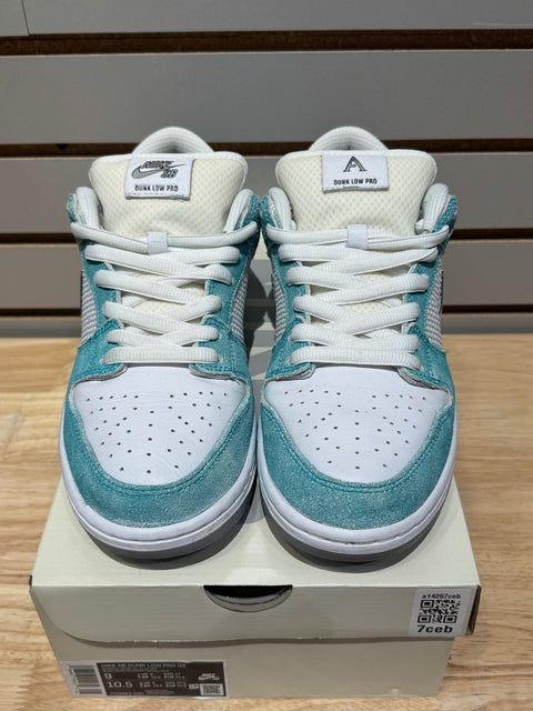 Nike SB Dunk Low April Skateboards Sz 9M