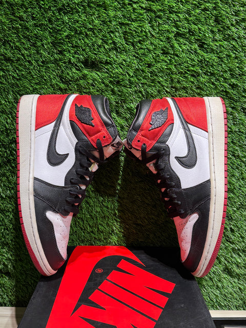 Jordan 1 Retro High Satin Black Toe (Women's) Sz 9.5M