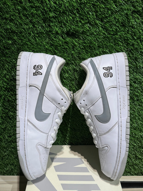 Nike SB Dunk Low Supreme 94 White Metallic Silver Sz 12M