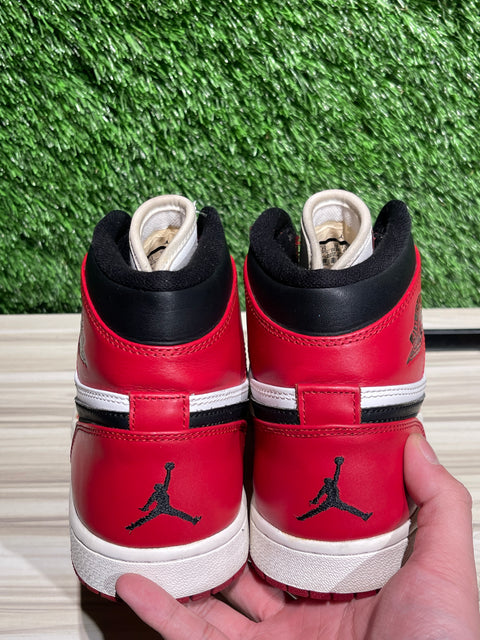 Jordan 1 Retro Chicago (2013) Sz 11M