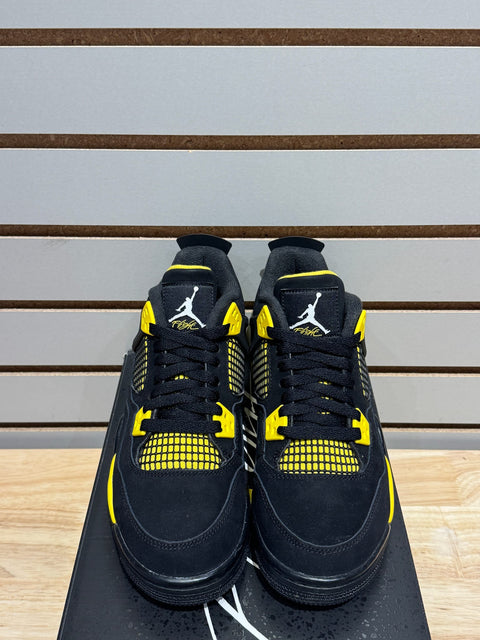 Jordan 4 Retro Thunder (2023) (GS) Sz 6.5Y