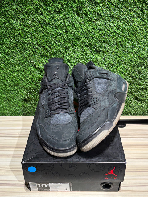 Jordan 4 Retro Kaws Black Sz 10.5