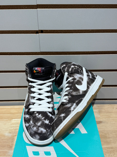 Nike SB Dunk High Tie Dye Black Sz 8