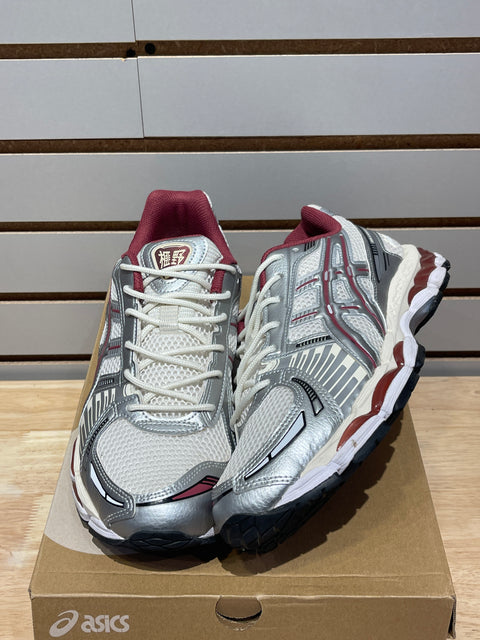 ASICS Gel-Kayano 12.1 Silver Burgundy Sz 10