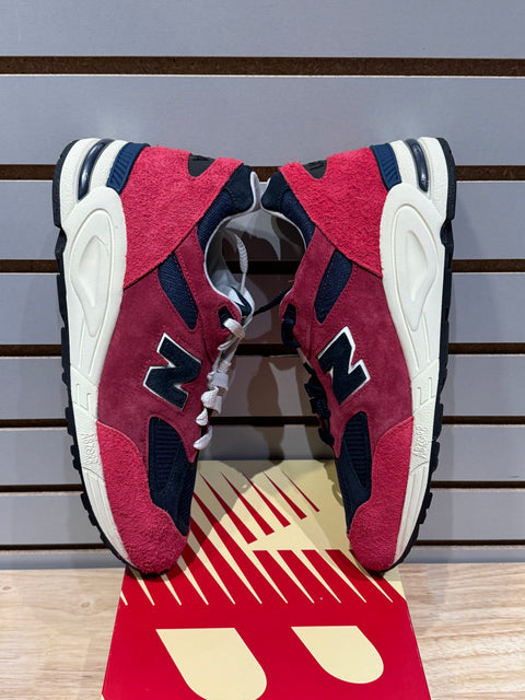 New Balance 990v2 MiUSA Teddy Sz 11.5Santis Chrysanthemum