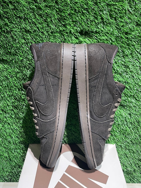 Jordan 1 Retro Low OG SP Travis Scott Velvet Brown Sz 12.5M