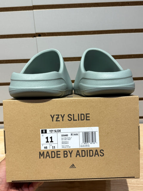 adidas Yeezy Slide Salt Sz 11
