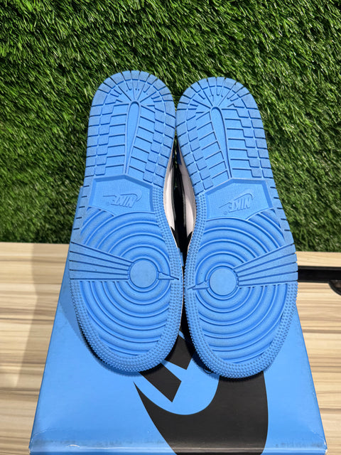 Jordan 1 Retro High OG UNC Toe (GS) Sz 4Y