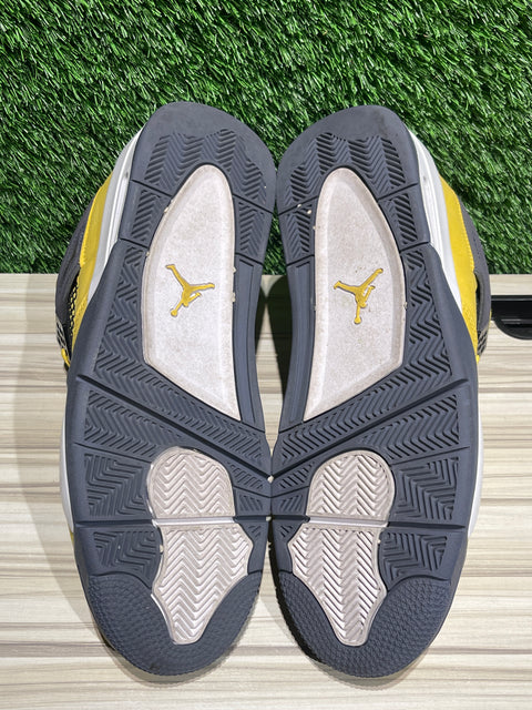 Jordan 4 Retro Lightning (2021) Sz 13