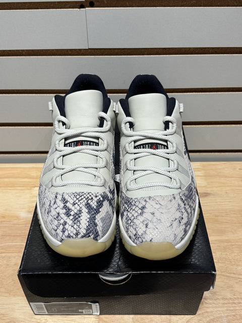 Jordan 11 Retro Low Snake Light Bone Sz 11
