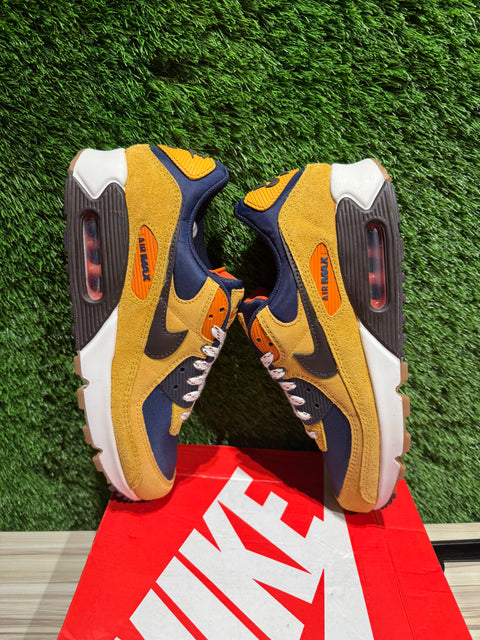 Nike Air Max 90 Bucktan Team Navy Sz 10