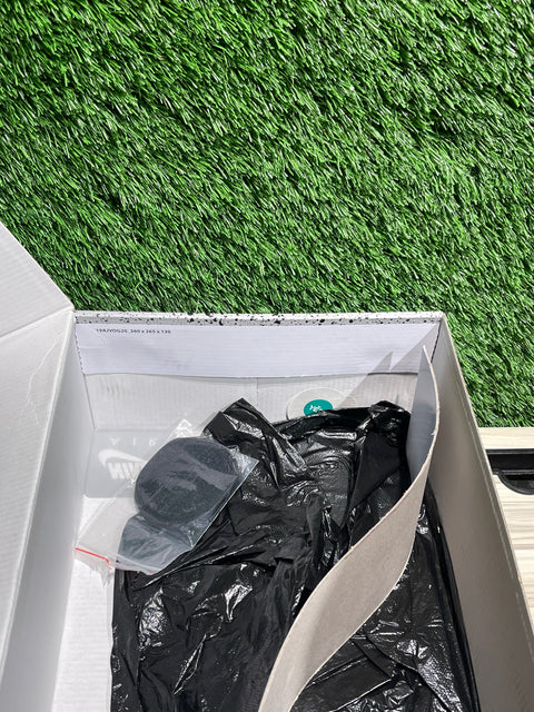 Jordan 5 Retro OG Black Metallic Reimagined Sz 11M